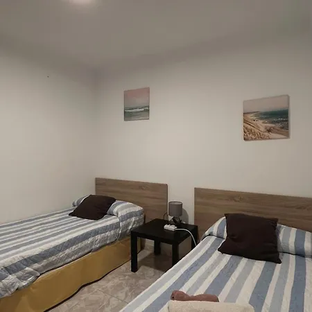 Sevilla En A Minutos Del Centro De Sevilla Wifi Apartment *